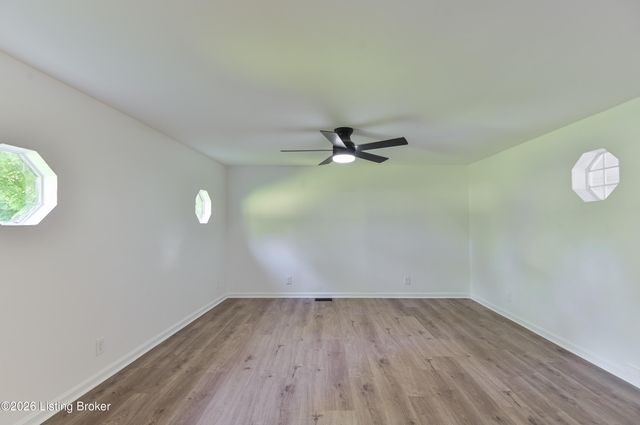7614 Fraziertown Rd, Pewee Valley, KY 40056
