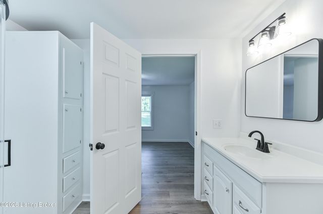 7614 Fraziertown Rd, Pewee Valley, KY 40056