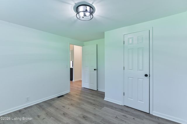 7614 Fraziertown Rd, Pewee Valley, KY 40056