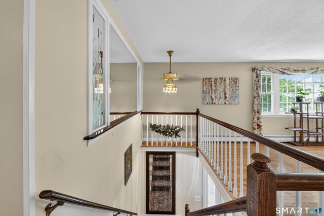 123 Janeway Drive, Guilford, CT 06437