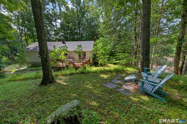 123 Janeway Drive, Guilford, CT 06437