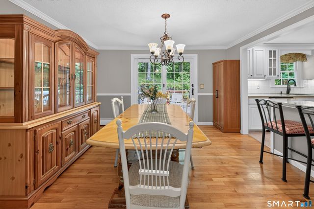 123 Janeway Drive, Guilford, CT 06437