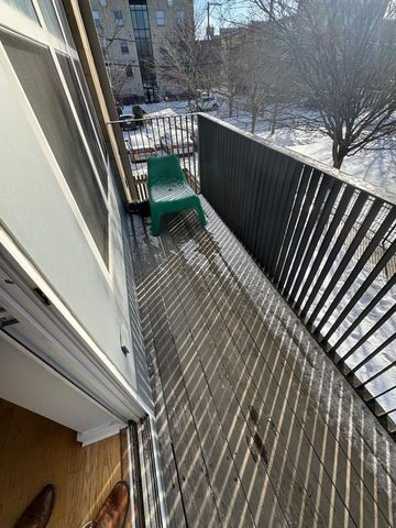 2257 W Lake Street 203, Chicago, IL 60612