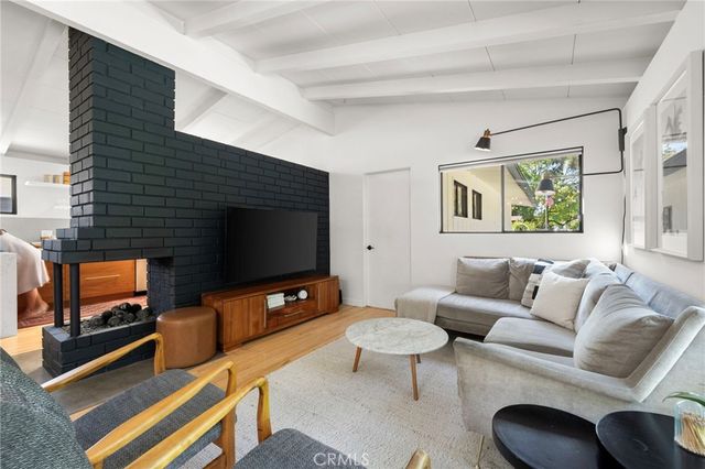 2000 Iroquois, Long Beach, CA 90815