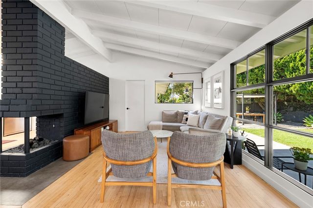2000 Iroquois, Long Beach, CA 90815