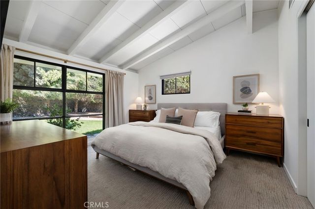 2000 Iroquois, Long Beach, CA 90815