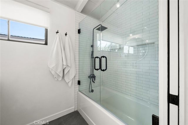 2000 Iroquois, Long Beach, CA 90815