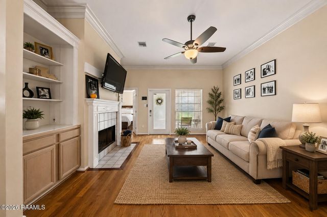 104 Riesling Circle, Broussard, LA 70518