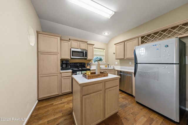 104 Riesling Circle, Broussard, LA 70518