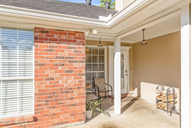 104 Riesling Circle, Broussard, LA 70518
