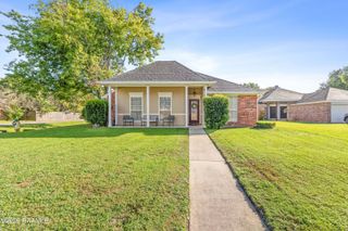 104 Riesling Circle, Broussard, LA 70518