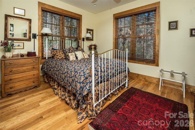 54 Dogwood Branch Road, Zirconia, NC 28790