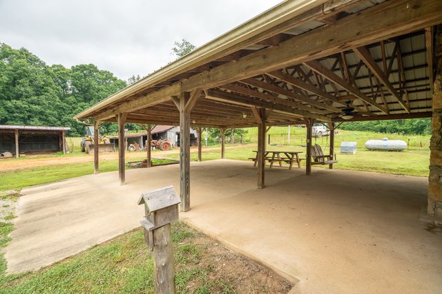 8315 Suckstem Branch Rd, Lawrenceburg, TN 38464