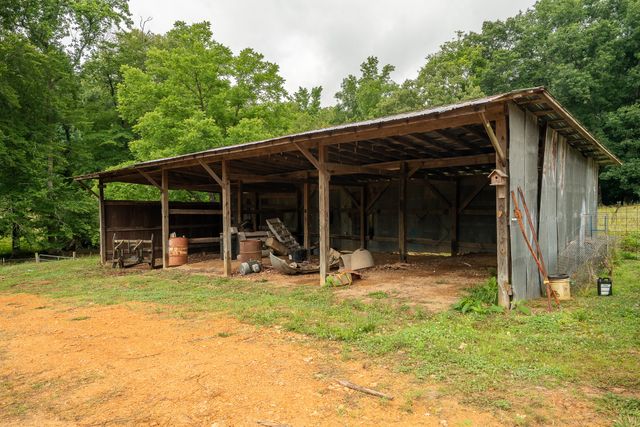 8315 Suckstem Branch Rd, Lawrenceburg, TN 38464