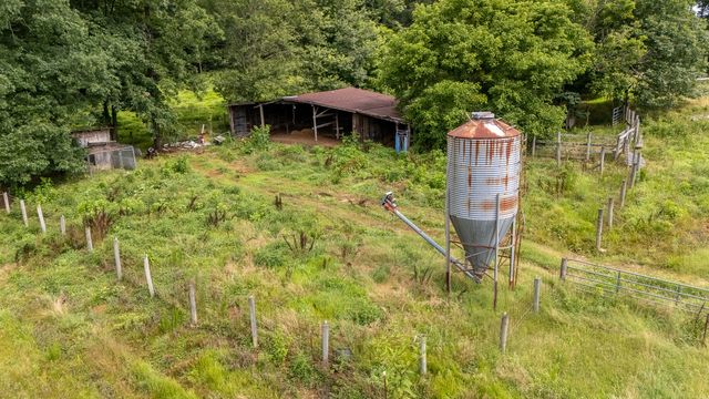 8315 Suckstem Branch Rd, Lawrenceburg, TN 38464