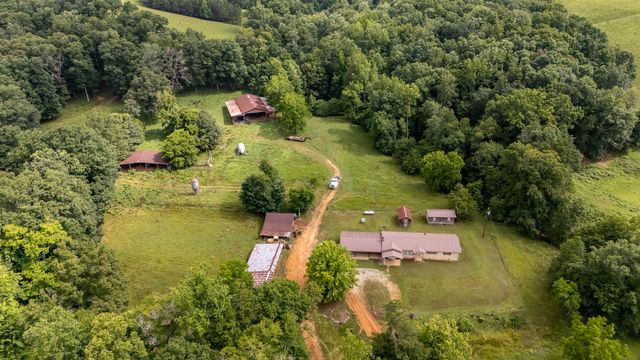 8315 Suckstem Branch Rd, Lawrenceburg, TN 38464
