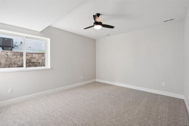 17321 North Valley Drive, Urbandale, IA 50323