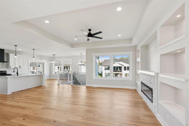 17321 North Valley Drive, Urbandale, IA 50323