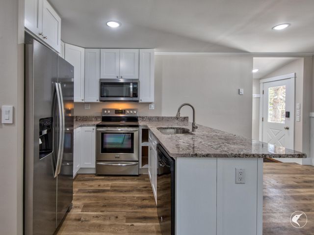 4 Balsam Street, Lake Placid, NY 12946