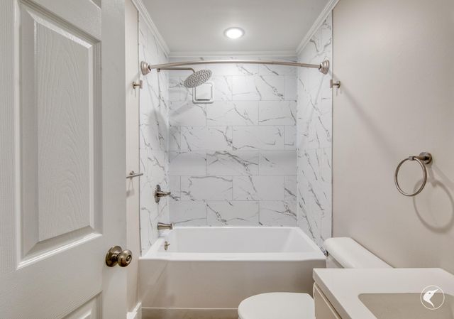 4 Balsam Street, Lake Placid, NY 12946