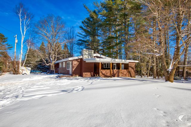 4 Balsam Street, Lake Placid, NY 12946