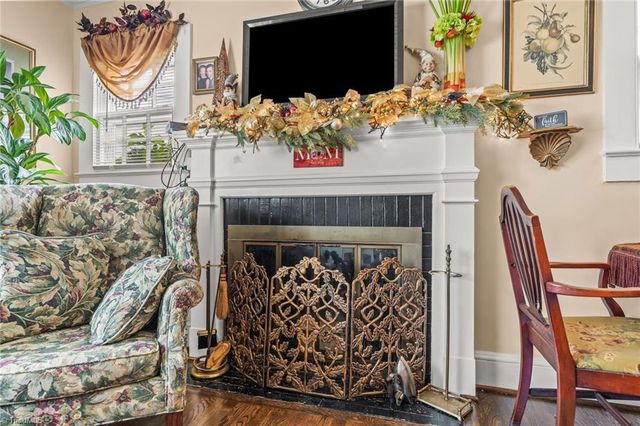 813 Carrick Street, High Point, NC 27262