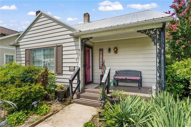 813 Carrick Street, High Point, NC 27262