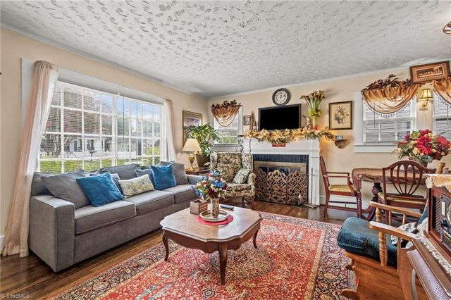 813 Carrick Street, High Point, NC 27262