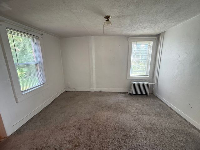 340 Woodland Avenue, Seekonk, MA 02771