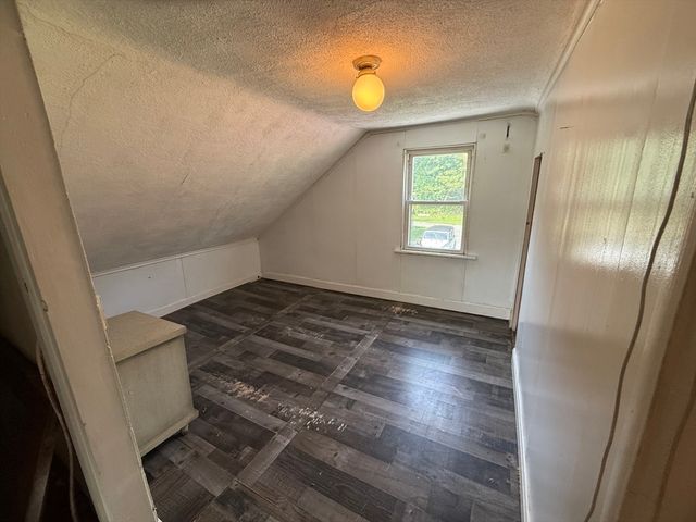 340 Woodland Avenue, Seekonk, MA 02771