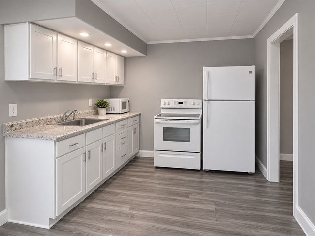 340 Woodland Avenue, Seekonk, MA 02771
