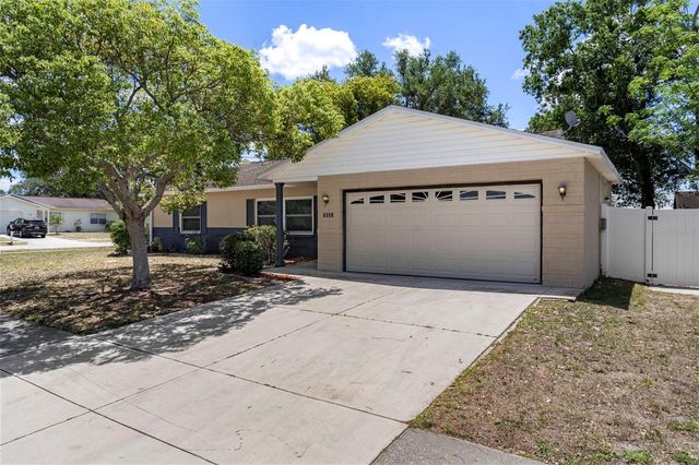 7944 ROYAL STEWART DRIVE, New Port Richey, FL 34653