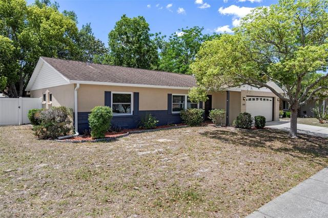 7944 ROYAL STEWART DRIVE, New Port Richey, FL 34653