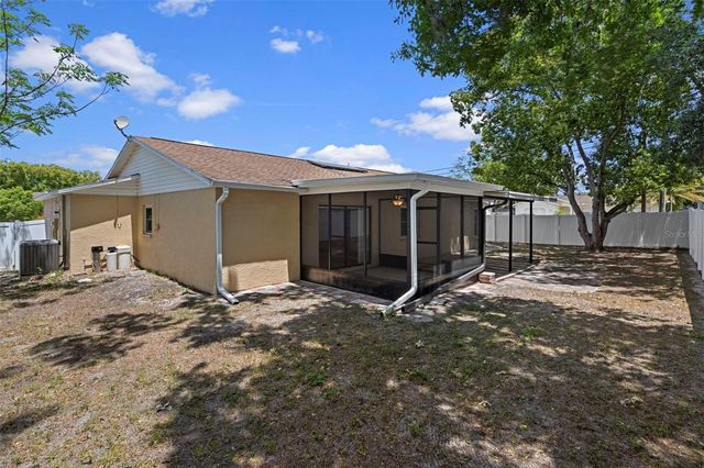 7944 ROYAL STEWART DRIVE, New Port Richey, FL 34653