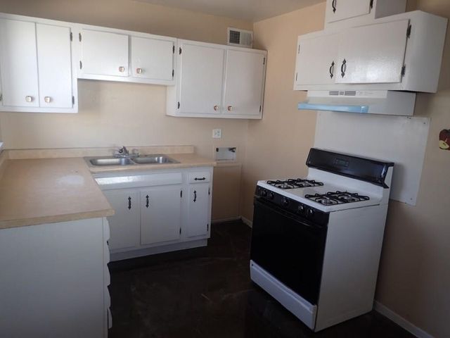 7211 SAFFORD, El Paso, TX 79915