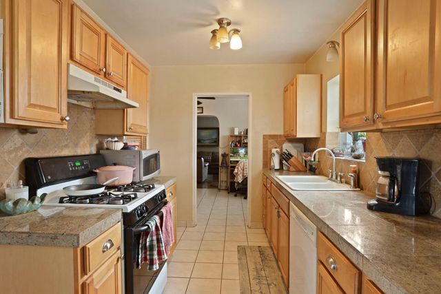 3439 West Ln, Stockton, CA 95204