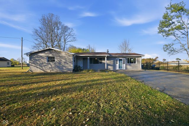 16122 Southeastern Parkway, Fortville, IN 46040
