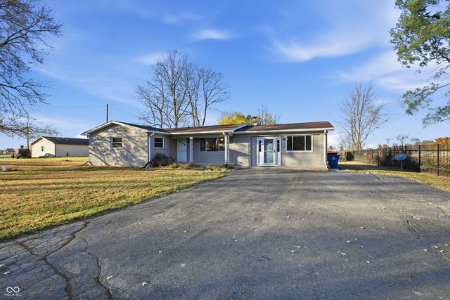 16122 Southeastern Parkway, Fortville, IN 46040