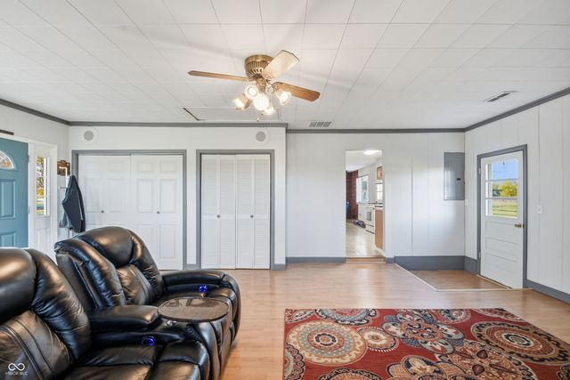 16122 Southeastern Parkway, Fortville, IN 46040