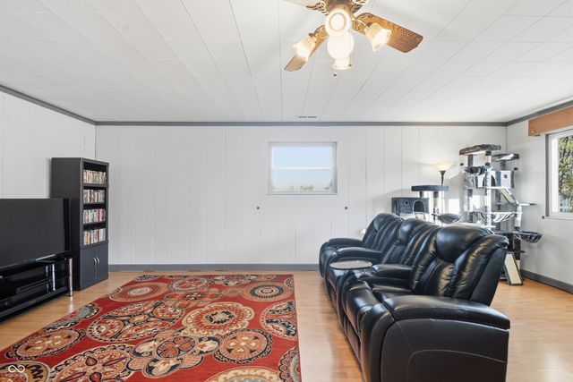 16122 Southeastern Parkway, Fortville, IN 46040