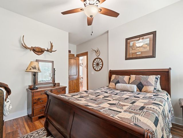 214 Kelly Lane, Ellijay, GA 30540