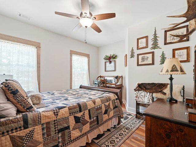 214 Kelly Lane, Ellijay, GA 30540