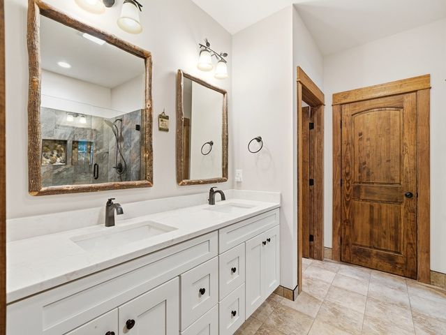 214 Kelly Lane, Ellijay, GA 30540