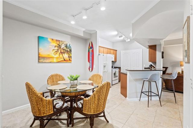 12920 Positano CIR 203, Naples, FL 34105