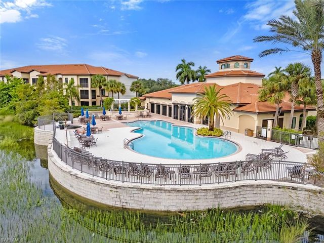 12920 Positano CIR 203, Naples, FL 34105
