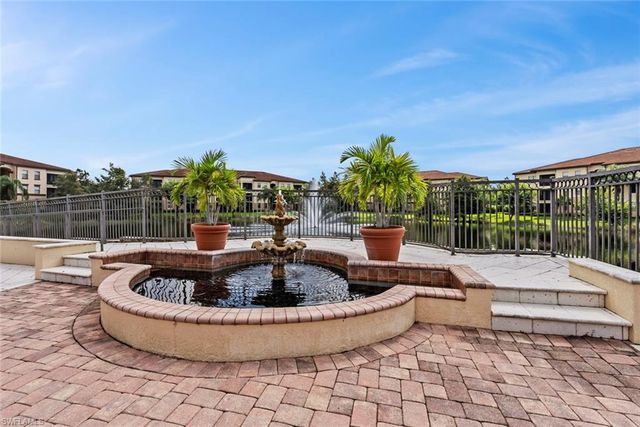 12920 Positano CIR 203, Naples, FL 34105