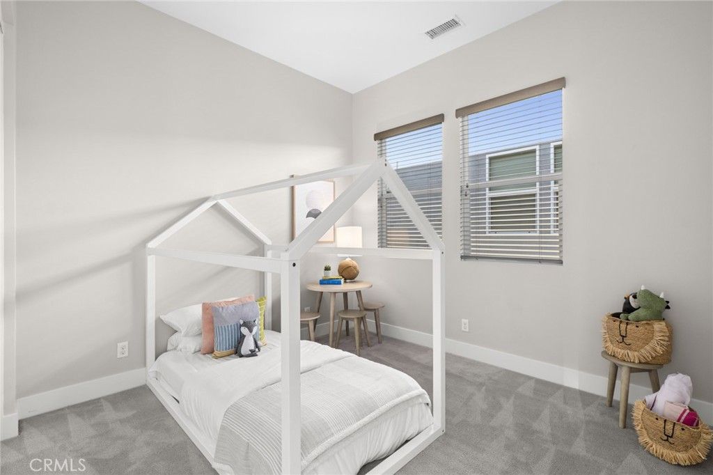 Image 25 of property listing at 217 Cultivate, Irvine, CA 92618