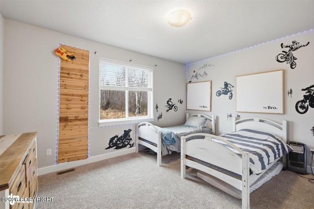 6301 W Creeksedge Drive, Wasilla, AK 99623