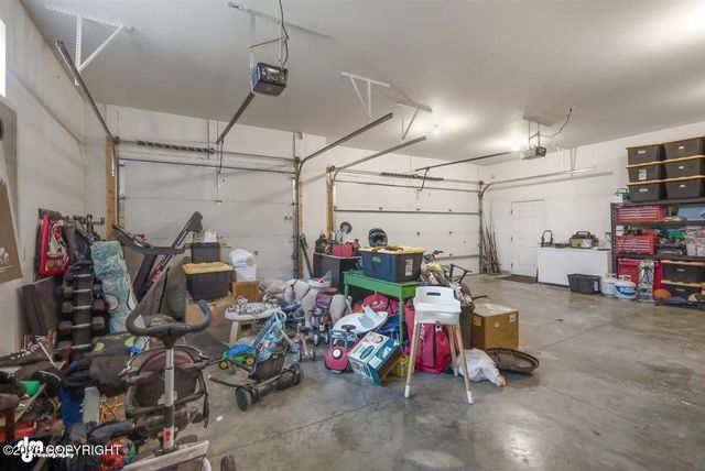 6301 W Creeksedge Drive, Wasilla, AK 99623