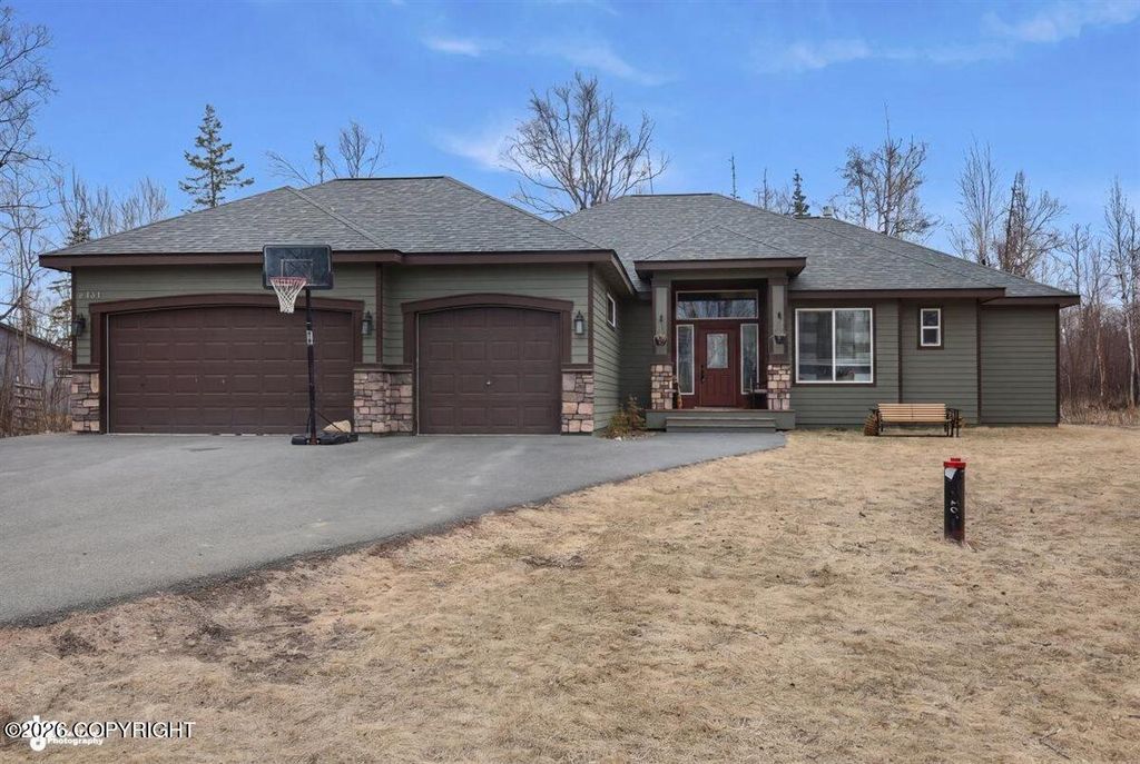 6301 W Creeksedge Drive, Wasilla, AK 99623